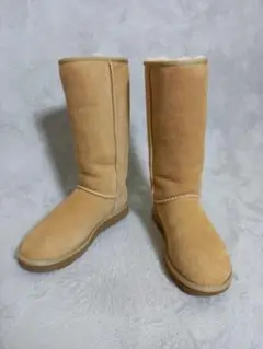 AGG ムートンブーツ