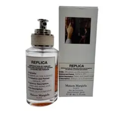 【未使用】レプリカ ウィスパーインザライブラリー 30ml　国内購入 メゾン マルジェラ］レプリカ オードトワレ ウィスパー イン ザ