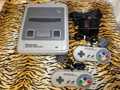 スーパーファミコン コントローラー2個 アダプター・AVケーブル付 動作確認済