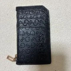 GUESS ブラックカードケース 小銭入れ