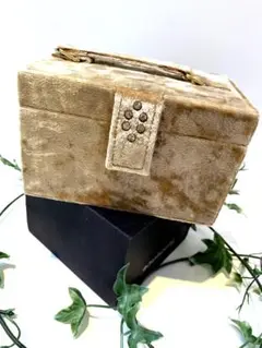 【匿名配送】新品 GRANTIAアクセサリーケース ゴールド ジュエリーボックス