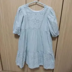 プティマイン　水色 刺繍入り 半袖ワンピース　120サイズ