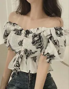 SHEIN 花柄 オフショルブラウス