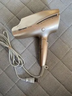 Item thumbnail for item a0478018-fecc-45fd-8bfe-f7dec6feecec