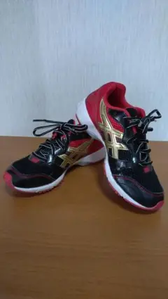 １回使用　アシックスレーザービーム　21cm