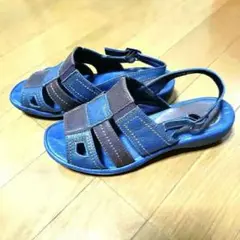 【レディースサンダル ２３cm本皮】