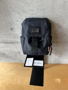 Acne Studios ブラックリュック Acne Studios - Large Backpack | HBX - Globally Curated