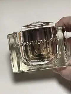 ジンセン ロイヤル シルク ウォータリー クリーム