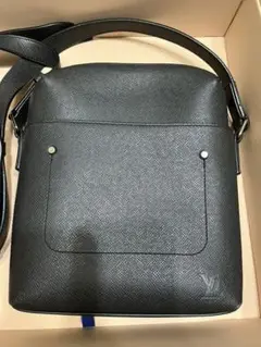 LOUIS VUITTON メッセンジャーバッグ