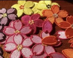 桜刺繍ワッペン　（選べるお色）