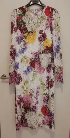 80%以上オフ♡新春セール♡DOLCEu0026GABBANA♡花柄レースワンピース