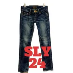 D32 SLY スライ デニム ジーンズ