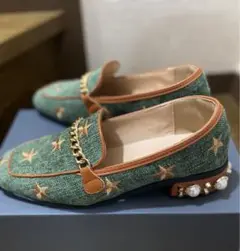 パール付きローファー　グリーン　星の刺繍入り　GUCCI好き　美品