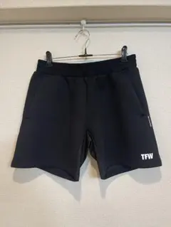 TFW49 CARDBOAD MATELIAL SHORTS