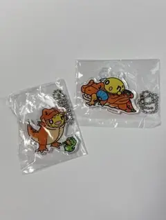 onちゃん　恐竜　アクキー　2点セット