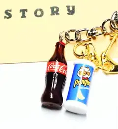 【コカ・コーラ】プリングルズ　ポテト　キーホルダー　S512