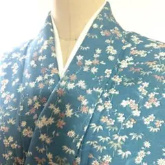 5k2149 着物　袷　小紋　青　赤　白　花柄　和装