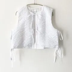 【美品】perna リボン ベスト 白