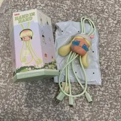 POPMART Hand in Hand 充電ケーブル　crybaby