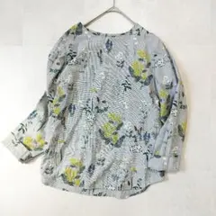【美品】綿100% サニークラウズ お花図鑑 カットソー Mサイズ フェリシモ