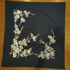 花柄 紺色 風呂敷 約100cm