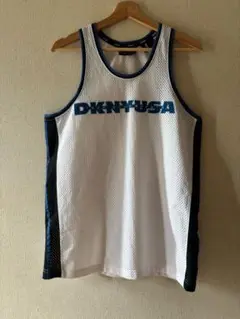 Item thumbnail for item 37824231-40f8-4589-9fac-af99e3af7609