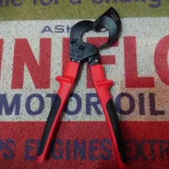 Item thumbnail for item 1d9ba90f-fee8-43c6-ba8f-afa8f8a2fd59