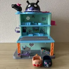 Item thumbnail for item bc906fa9-8cc5-4f67-89d2-4f3efa8b9bb4