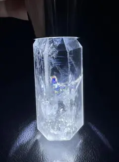 虹入り　エンジェルラダー　天然水晶ポイント　六角柱　タワー　置物パワーストーン