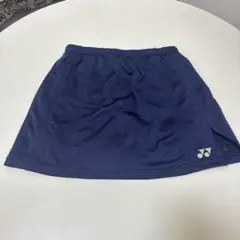 YONEX スコート 紺色