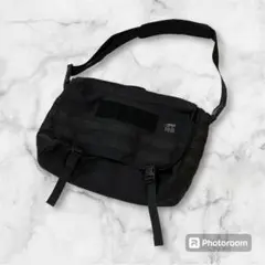 極美品 Tasmanian Tiger 2wayメッセンジャーバッグ コーデュラ デバイス DEVICE 【犬飼京×DEVICE】cobra buckle messenger bag