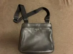 プラダ メッセンジャーバッグ メンズ ブッテロ