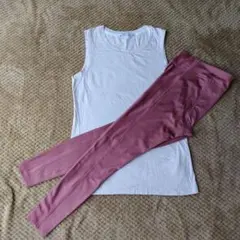 タイツ（Reebok）とUNIQLOタンクトップのセット　Lサイズ　ピンク系