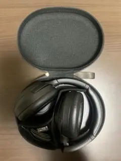 ワイヤレスヘッドホン WH-1000XM4 ブラック