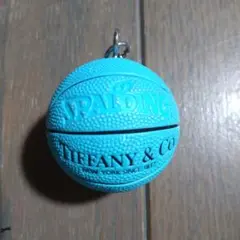 正規品【Tiffany＆Co.】✖️SPALDINGバスケットボール　キーホルダー 2025年最新】tiffany&co バスケットボールキーホルダー spalding