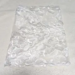 匿名配送✨テーブルランナー タッセル レース 刺繍 テーブルセンター