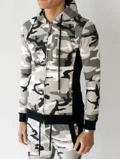 Item thumbnail for item 56b3ab4e-fcd2-43b4-9860-dae21f94a0bc