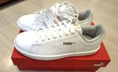【新品・未使用】タグ付き　PUMA スニーカー24cm