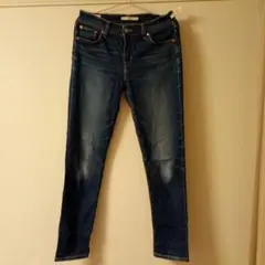 Item thumbnail for item e895de1a-1d3f-4d96-94b6-d1d63fa2a851