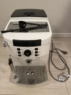 Item thumbnail for item 454b9221-aeda-46a5-8648-ffd02922cd7b