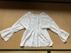 ホワイト コットン フレアスリーブ ブラウス フリー　サイズ