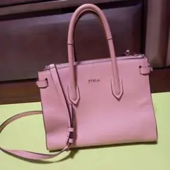 フルラ ショルダーバック