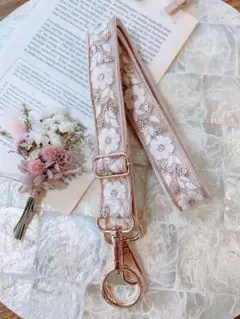 No.2 インド刺繍リボン　ショルダー紐　スマホショルダー　カバンショルダー