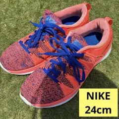 NIKE ランニングシューズ　レディース　24cm ウィメンズ フライニット