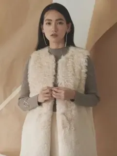 セルフォード ミックスファー ジレ