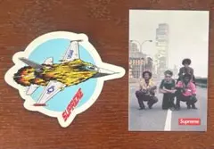 【Supreme】ステッカー2枚セット