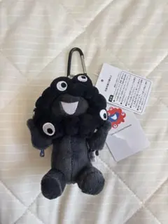 カラビナ付き　黒ミャクミャク　黒ミャク　座り
