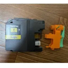 Item thumbnail for item e3d2780b-5ca9-4983-88a3-5aa2ec8a28e9