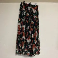 フローラルロングスカート