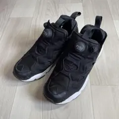 Reebok インスタポンプ フューリー ブラック